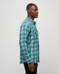Cloud Flannel Plaid Button-Up Men/Total Eclipse/Cameo