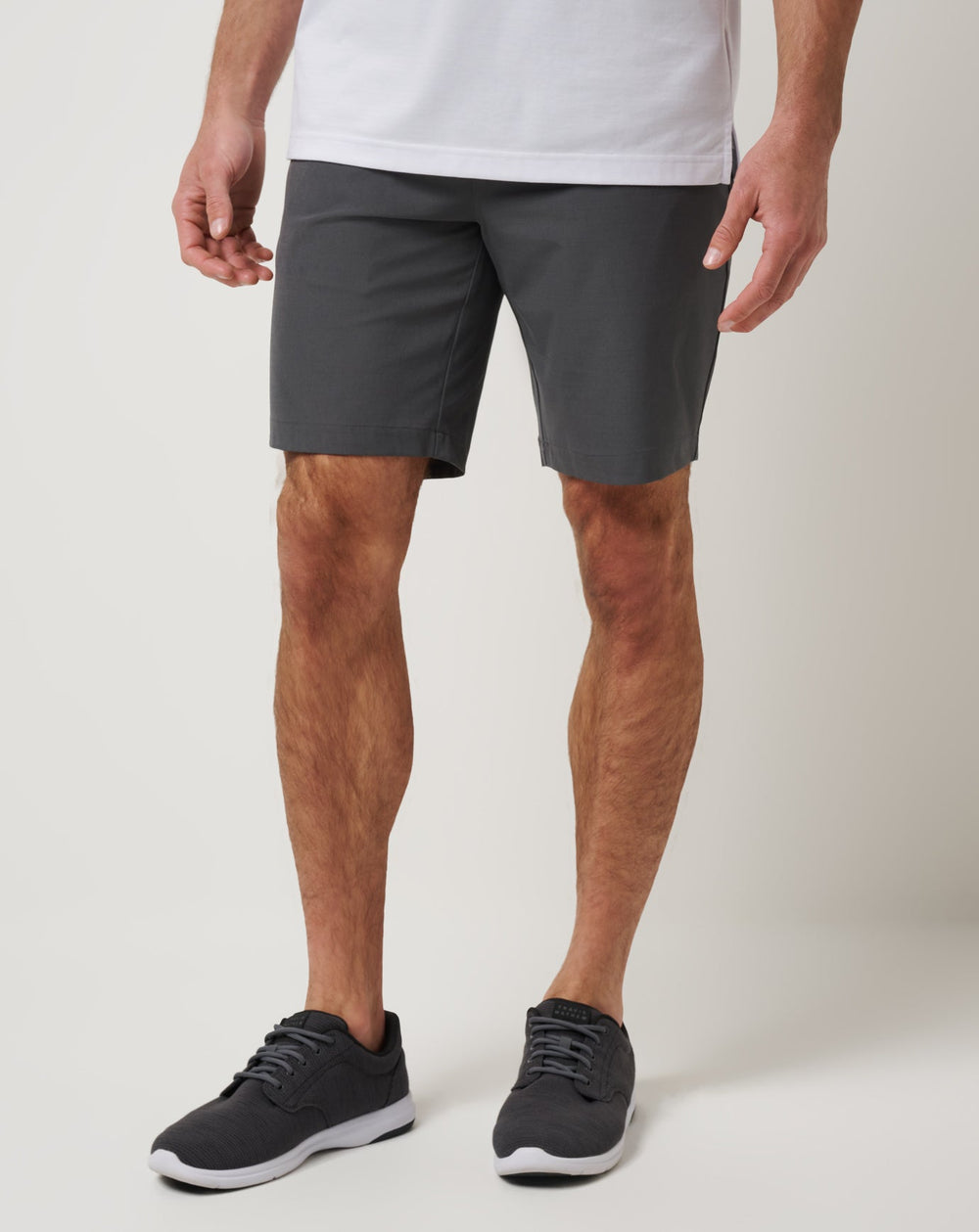 Travel Year Short 9In Men/Grey Pinstripe