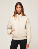 Lights At Night Quilted Jacket Women/Pumice Stone