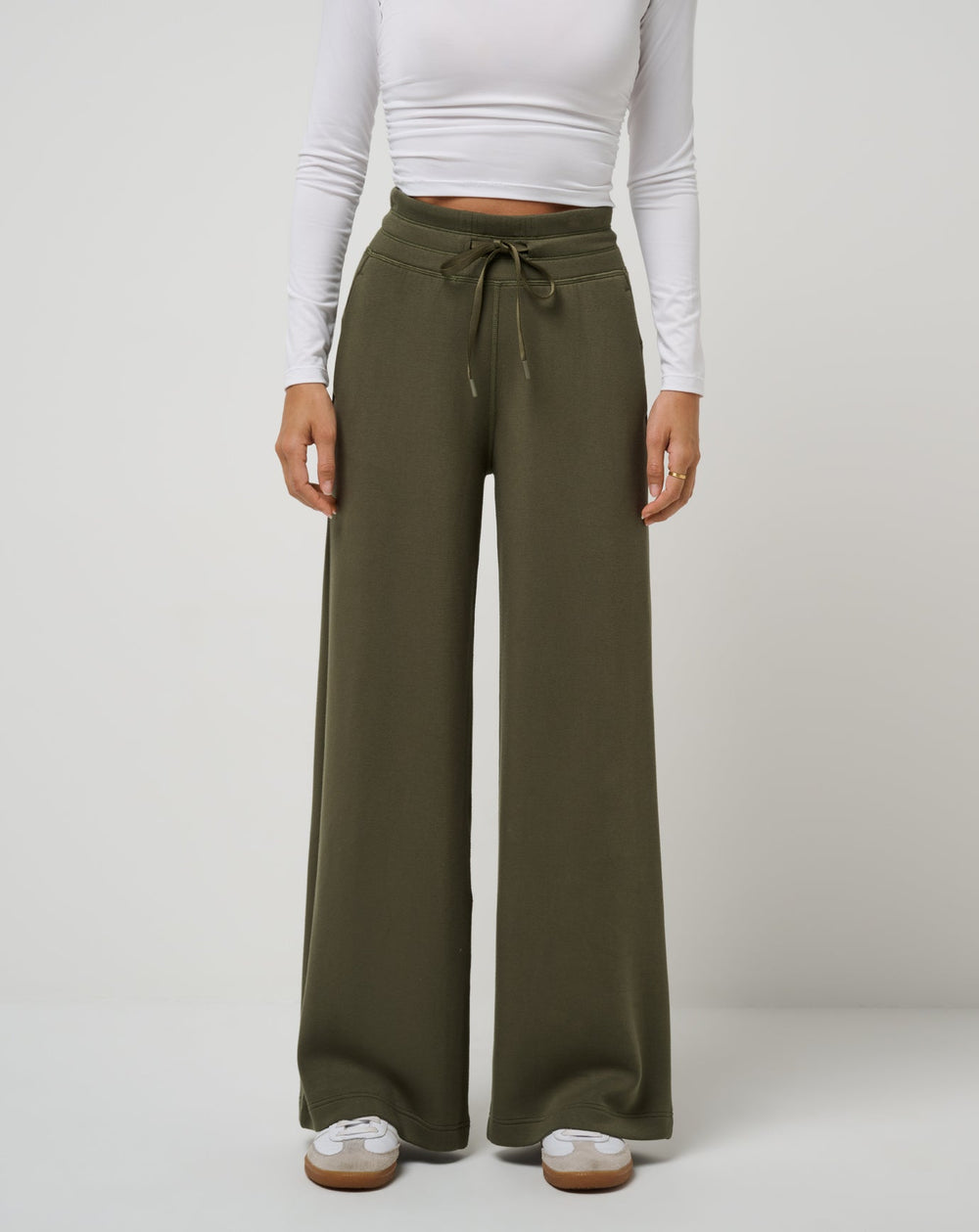 Skyloft Soft Wide Leg Pant Women/Grape Leaf