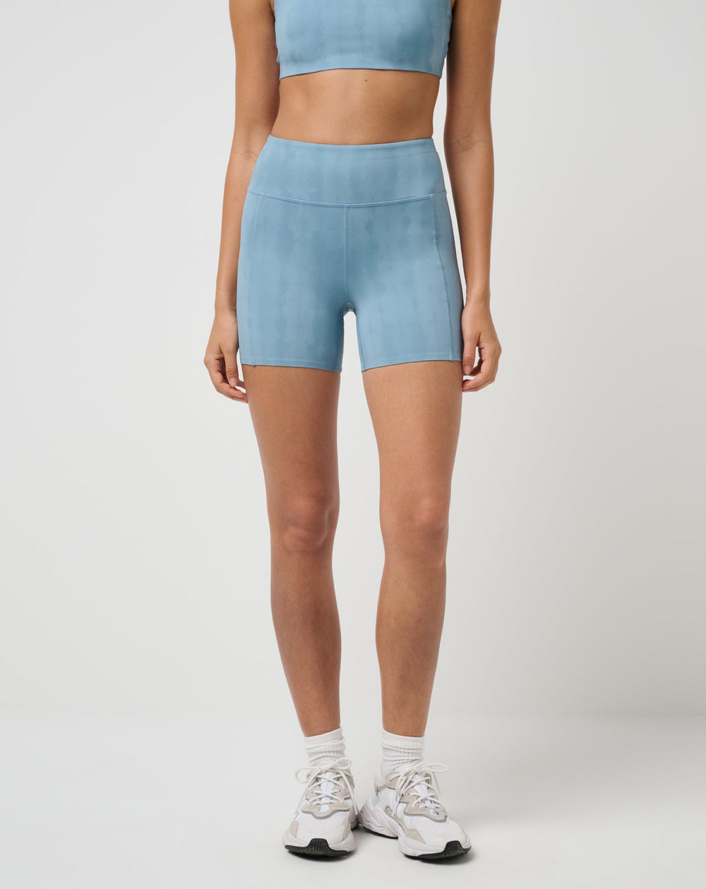 Moveknit Bonded Short Golf/Smoke Blue Multi