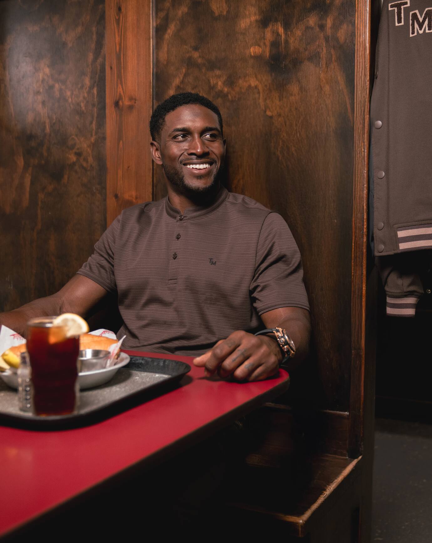 Winning Record Henley Polo Men|New/Chocolate Brown