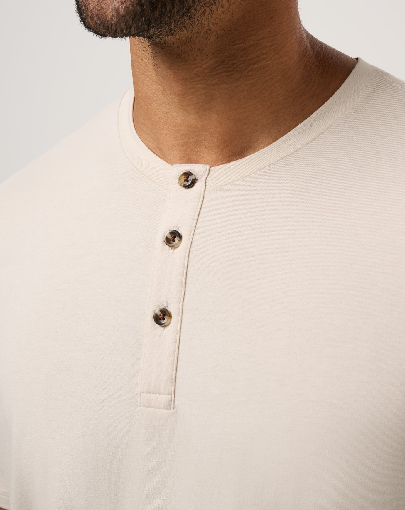 Cloud Henley Tee Men/Italian Sand