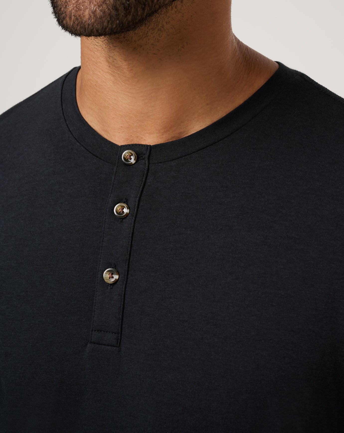Cloud Henley Tee Men/Black