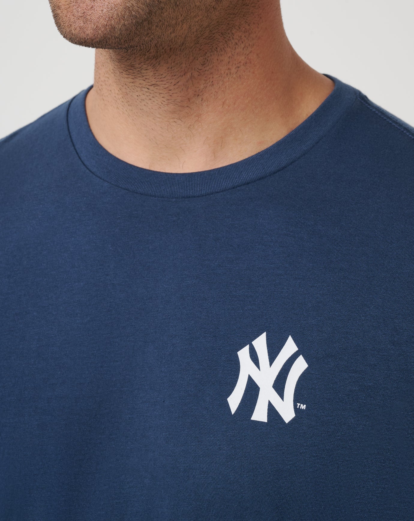 New York Yankees Friendly Rivalry Tee Men|Game Day|New/Navy
