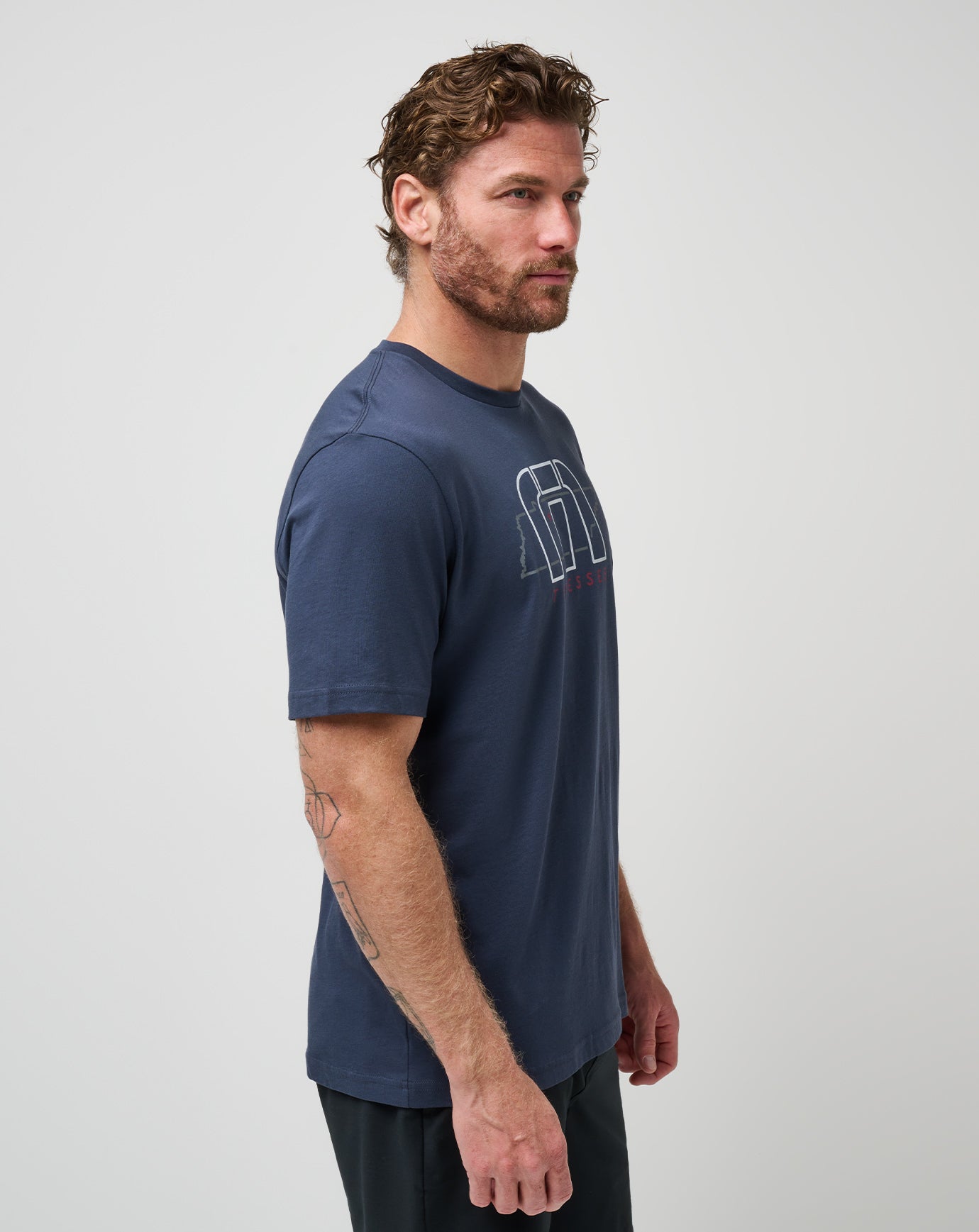 Local Phrases Tee Men/Blue Nights