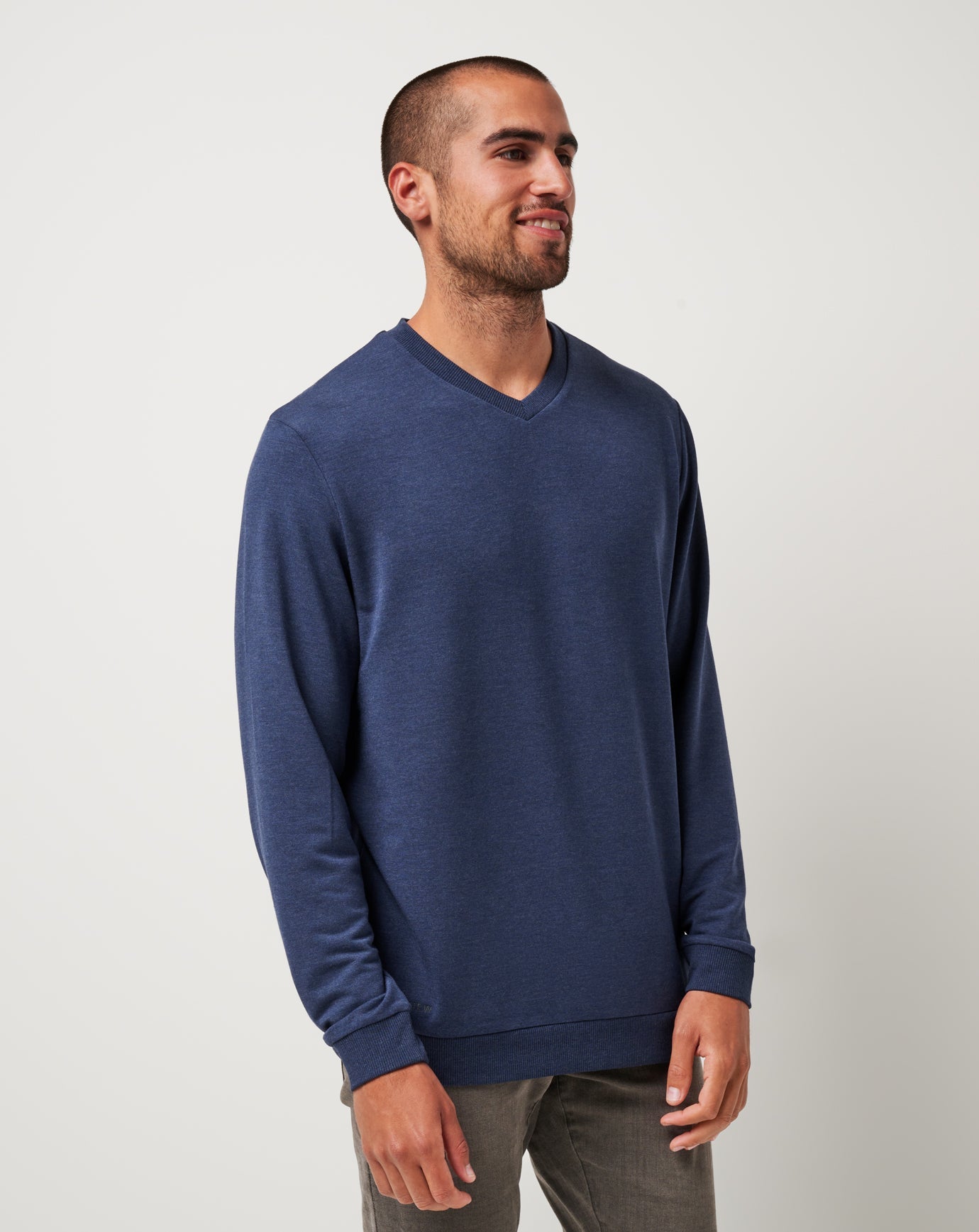 Amenities V-Neck Crew Men|Golf/Heather Blue Nights