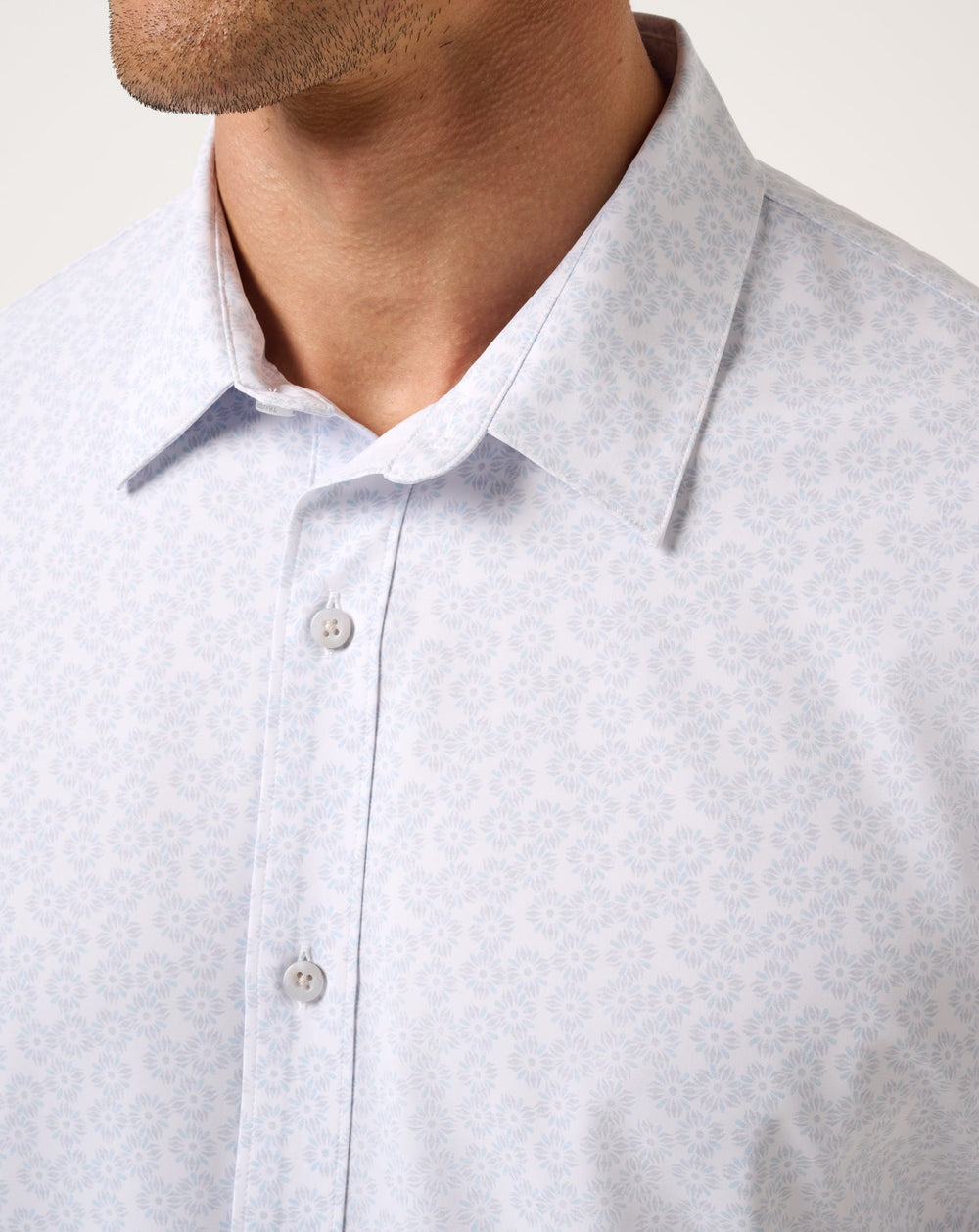 Techwoven Sunlight Button-Up Men/White