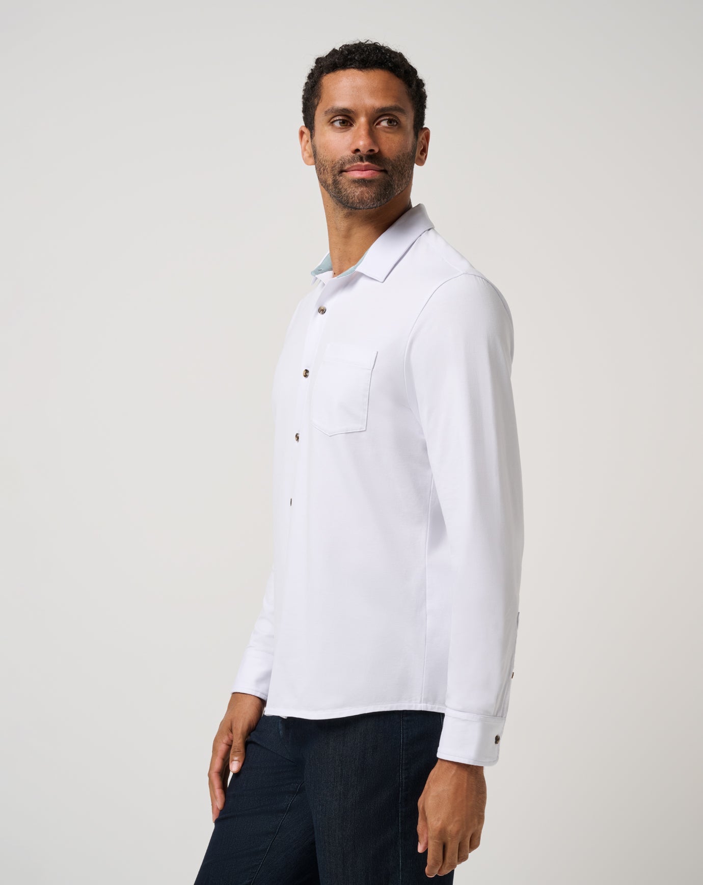 Comfortknit TM Social Club Button-Up Men/White