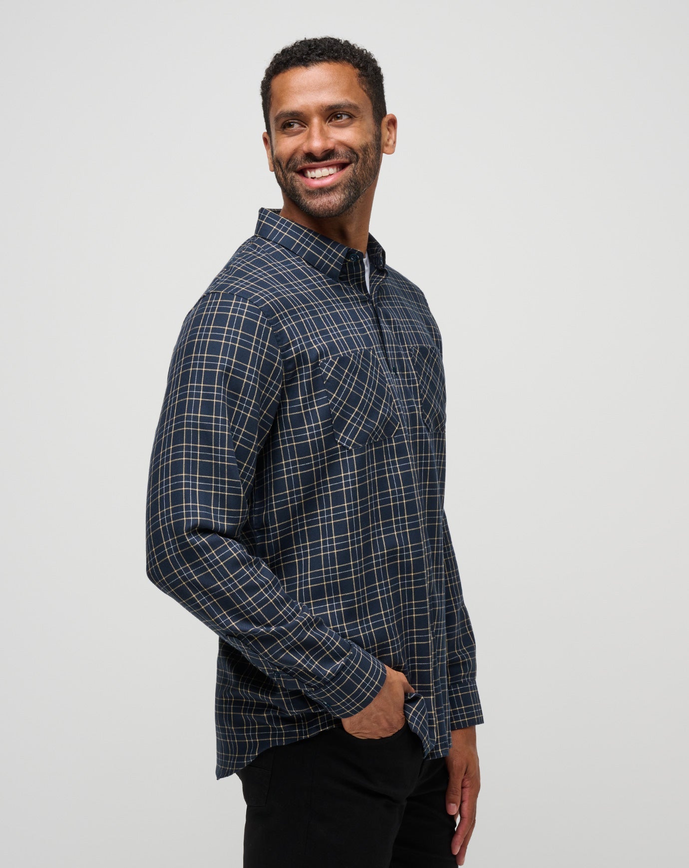Cloud Flannel Plaid Button-Up Men/Total Eclipse/Apricot