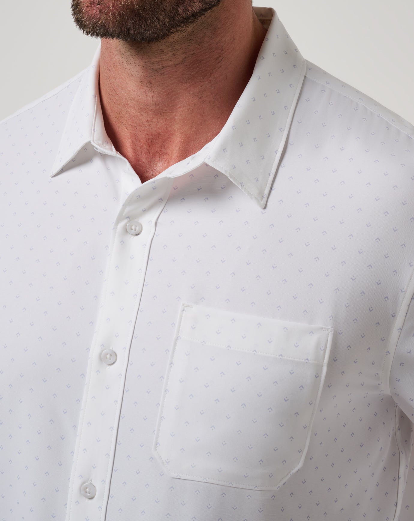 Techwoven Tidbits Button-Up Men/White