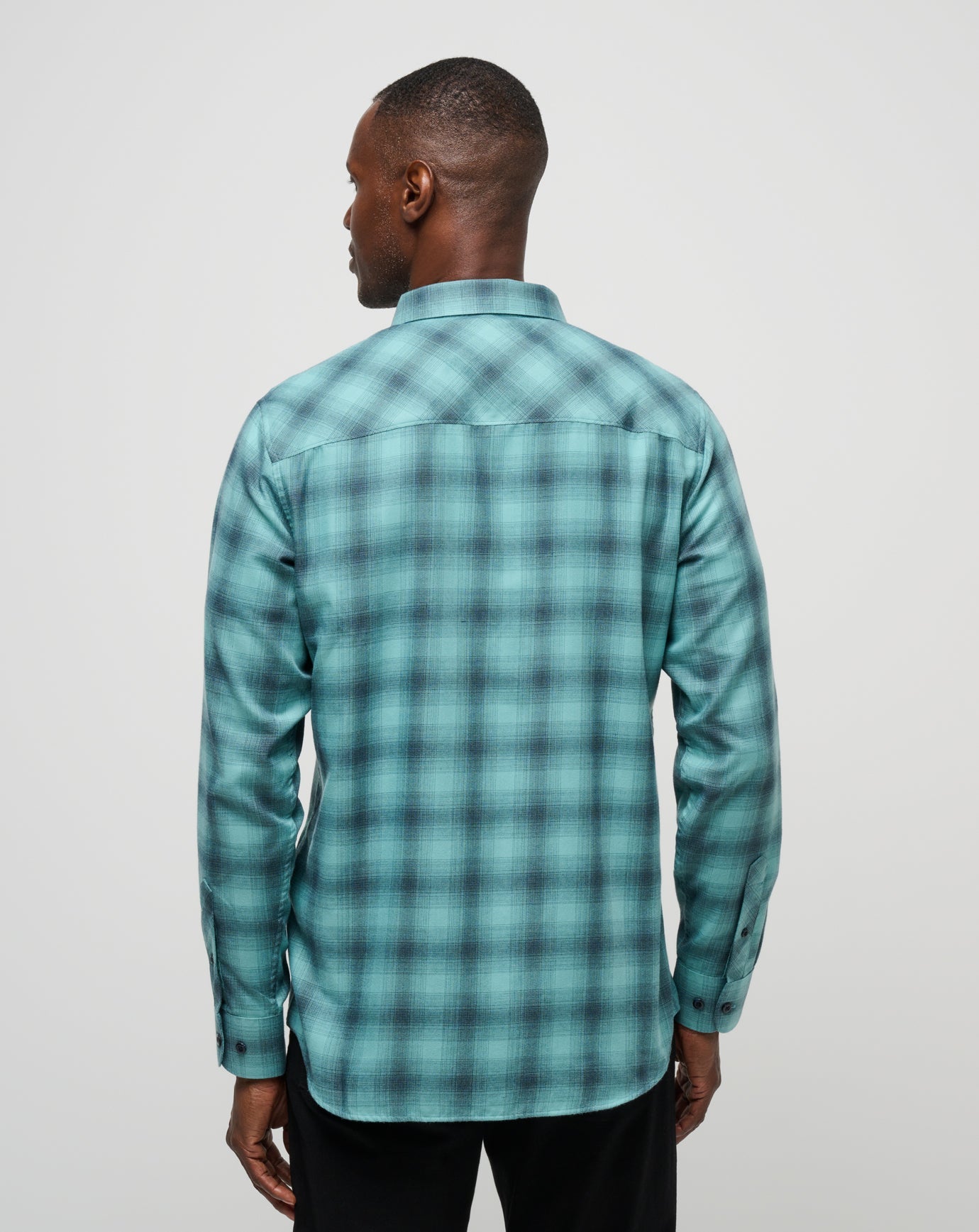 Cloud Flannel Plaid Button-Up Men/Total Eclipse/Cameo