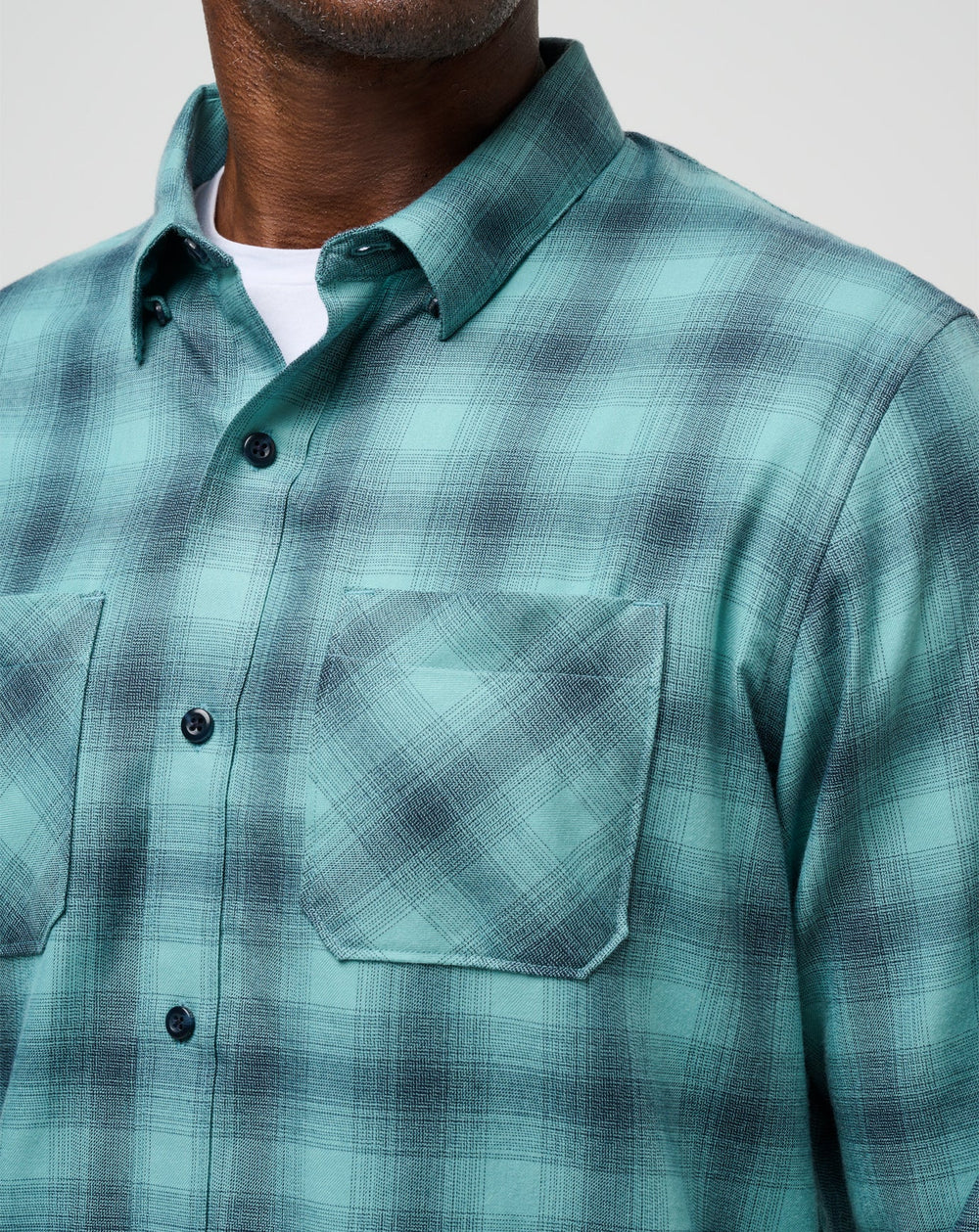 Cloud Flannel Plaid Button-Up Men/Total Eclipse/Cameo