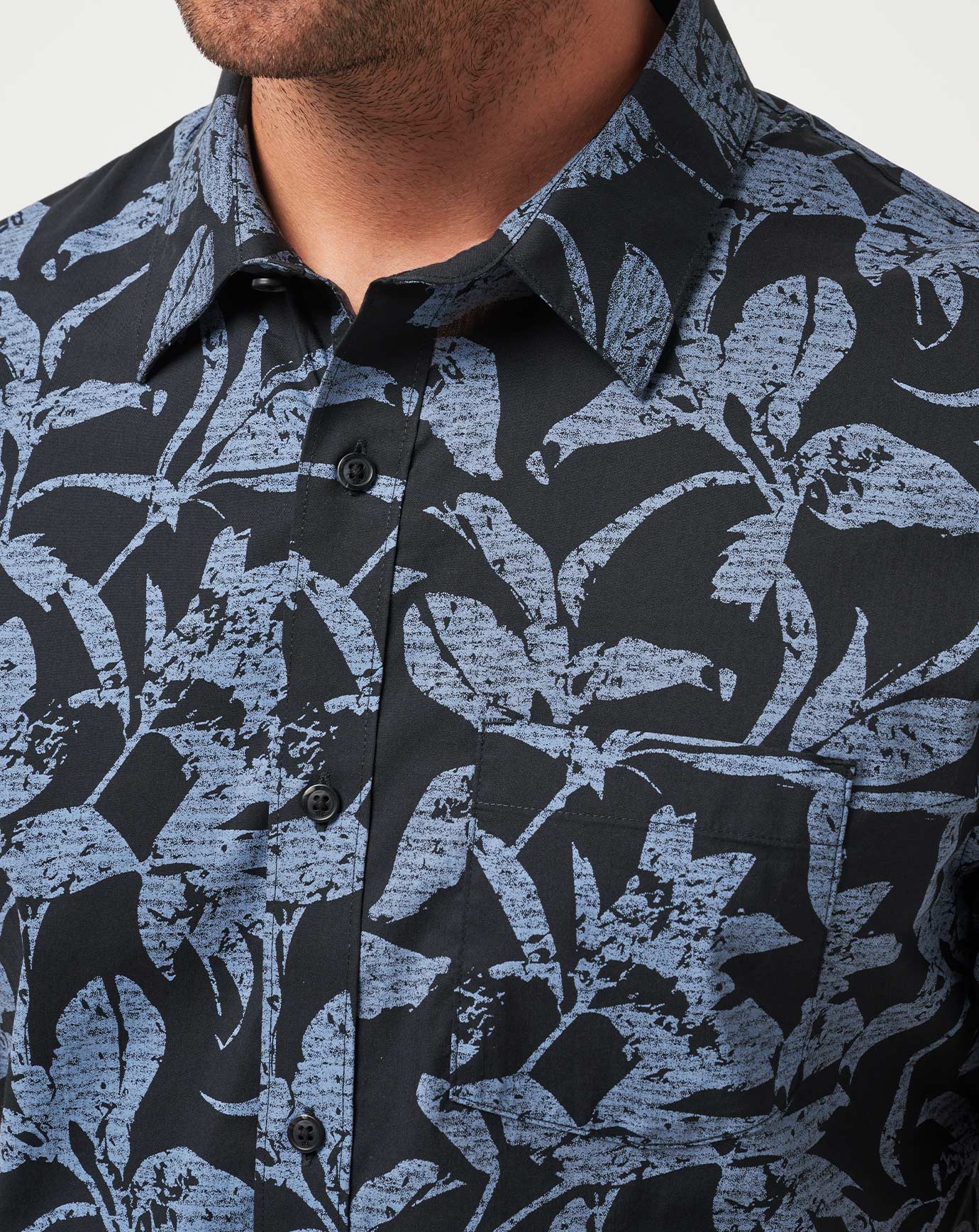 Photo Finish Button-Up Men/Black