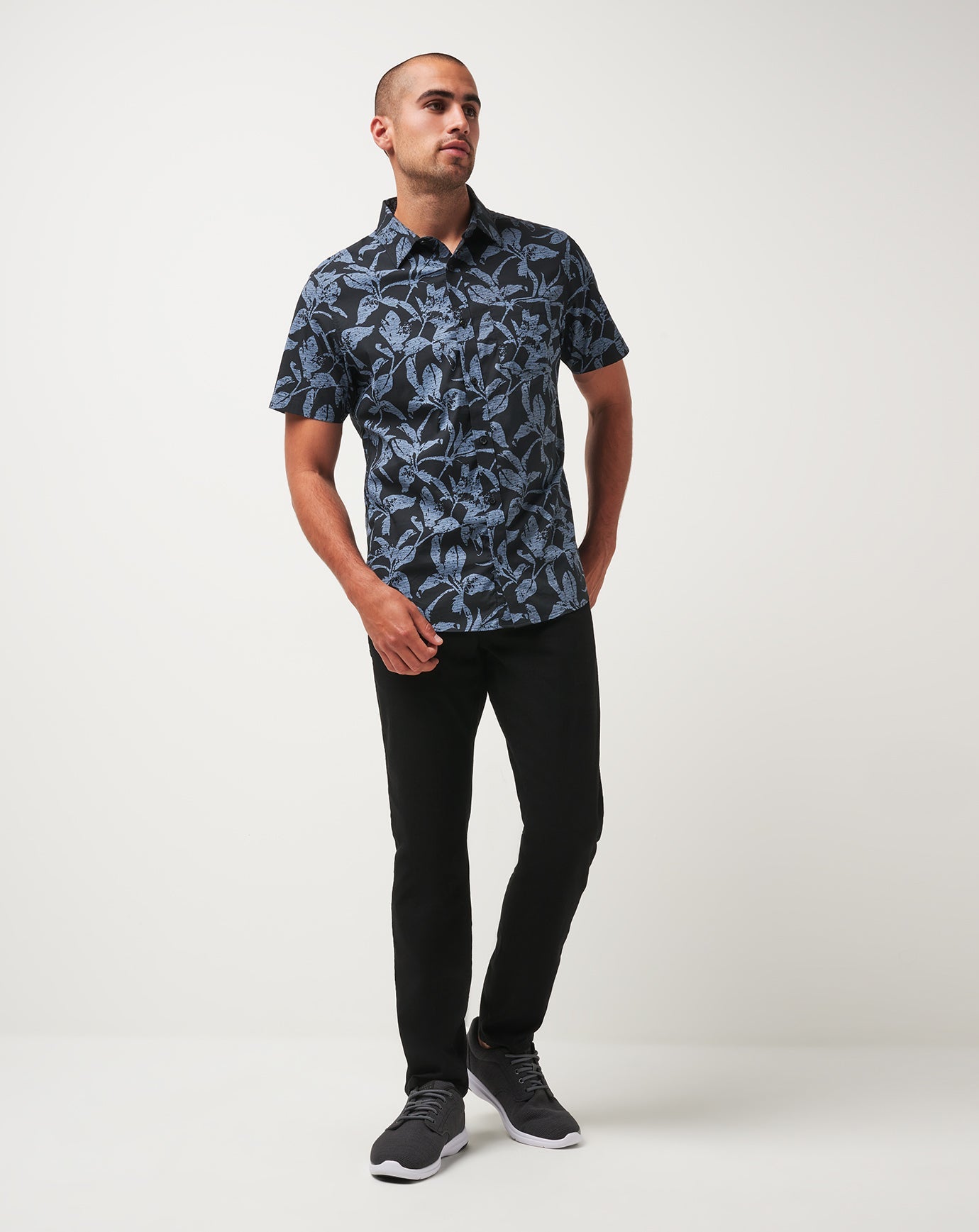 Photo Finish Button-Up Men/Black