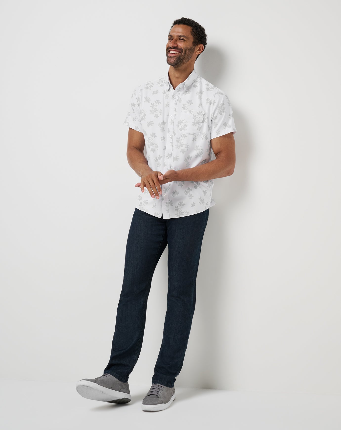 Mist On The Lake Button-Up Men/White