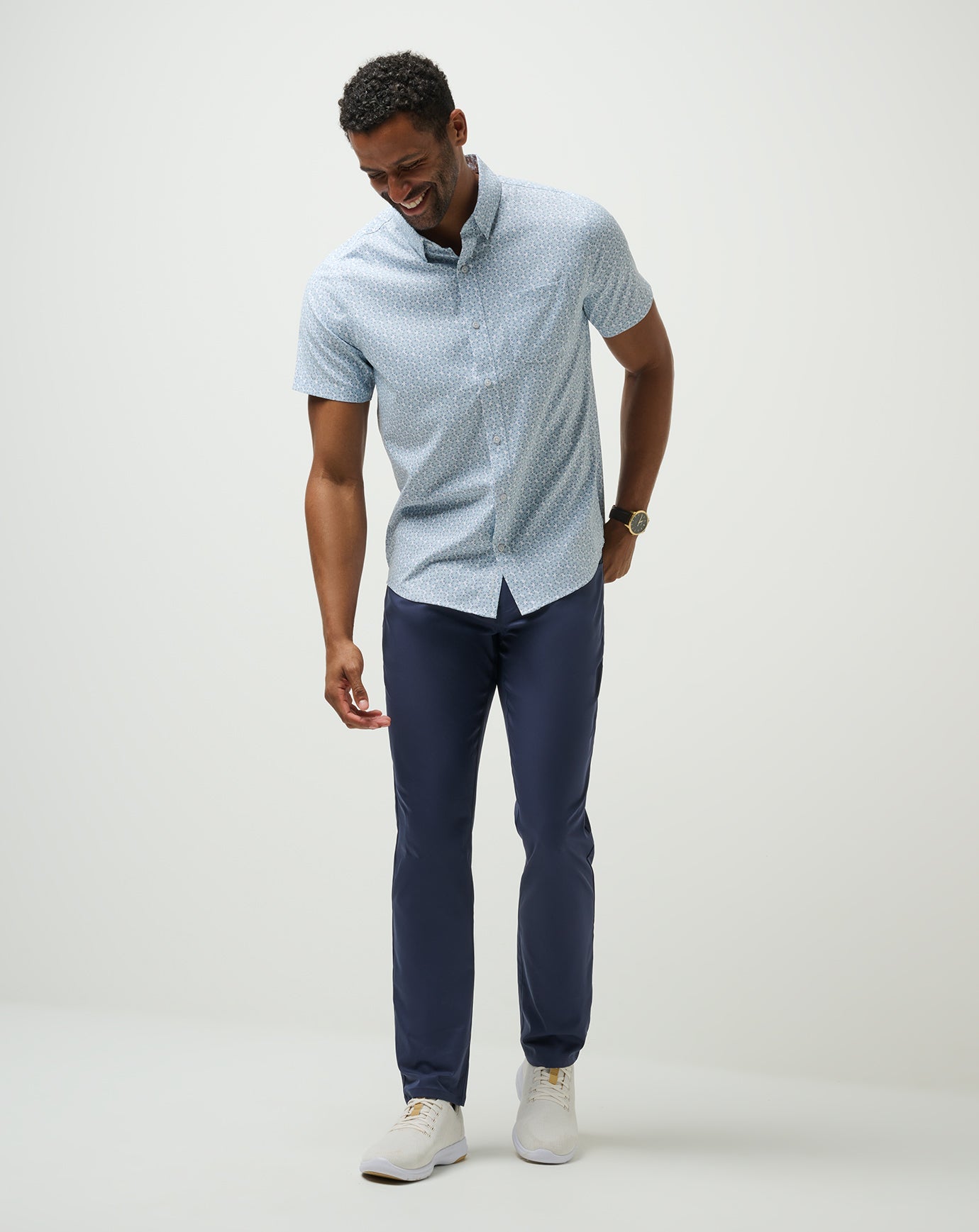 Techwoven Country Mile Button-Up Men/White
