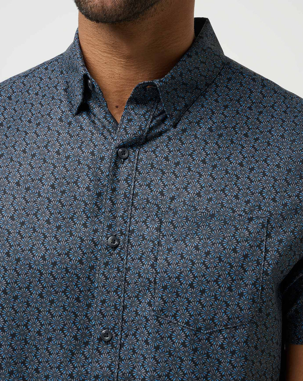 Techwoven Country Mile Button-Up Men/Black