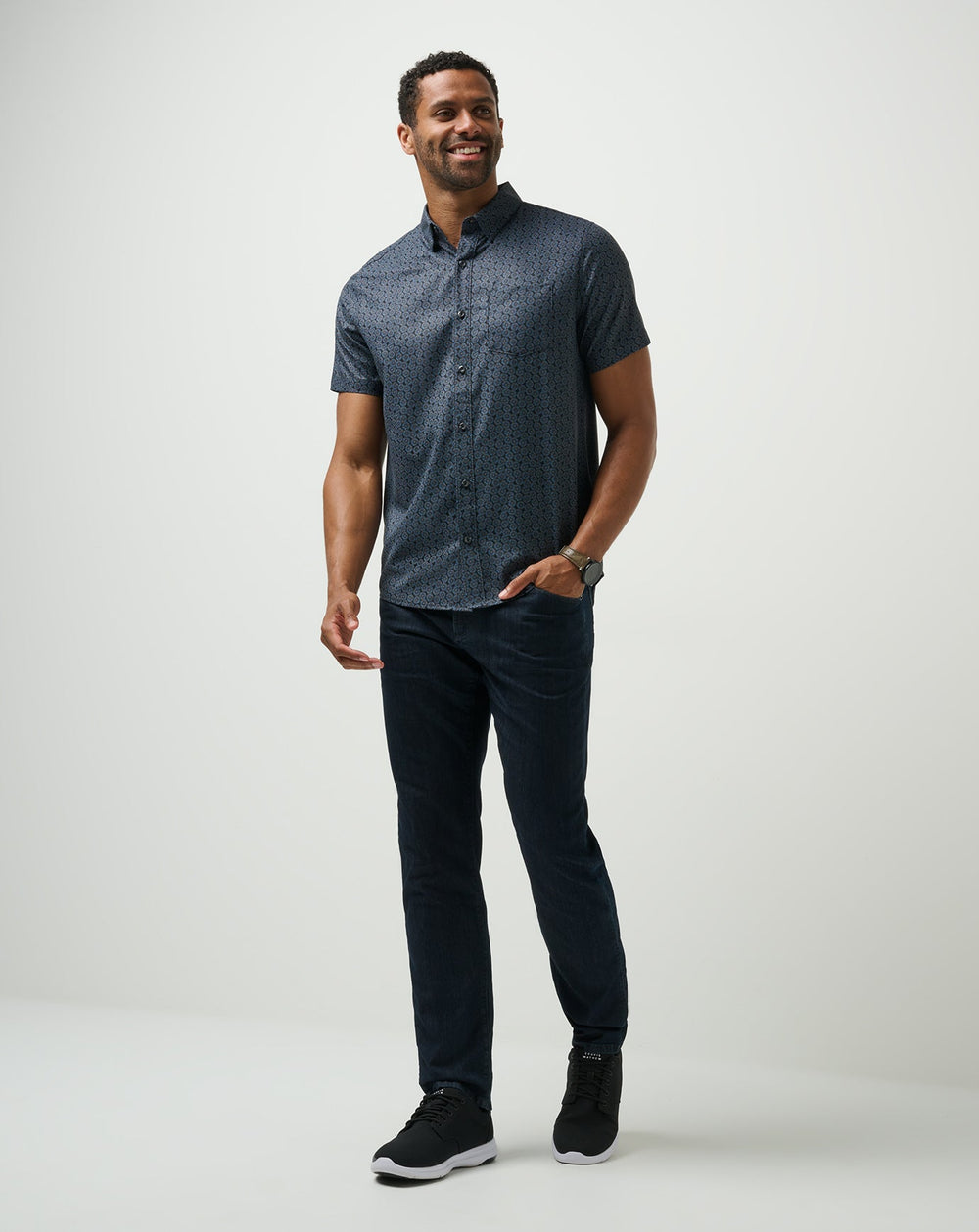 Techwoven Country Mile Button-Up Men/Black