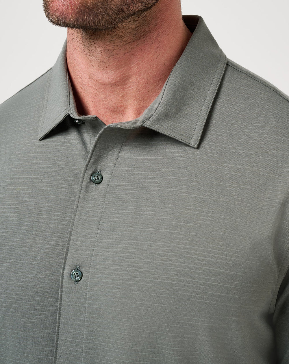 The Heater Button-Up Men/Dark Olive