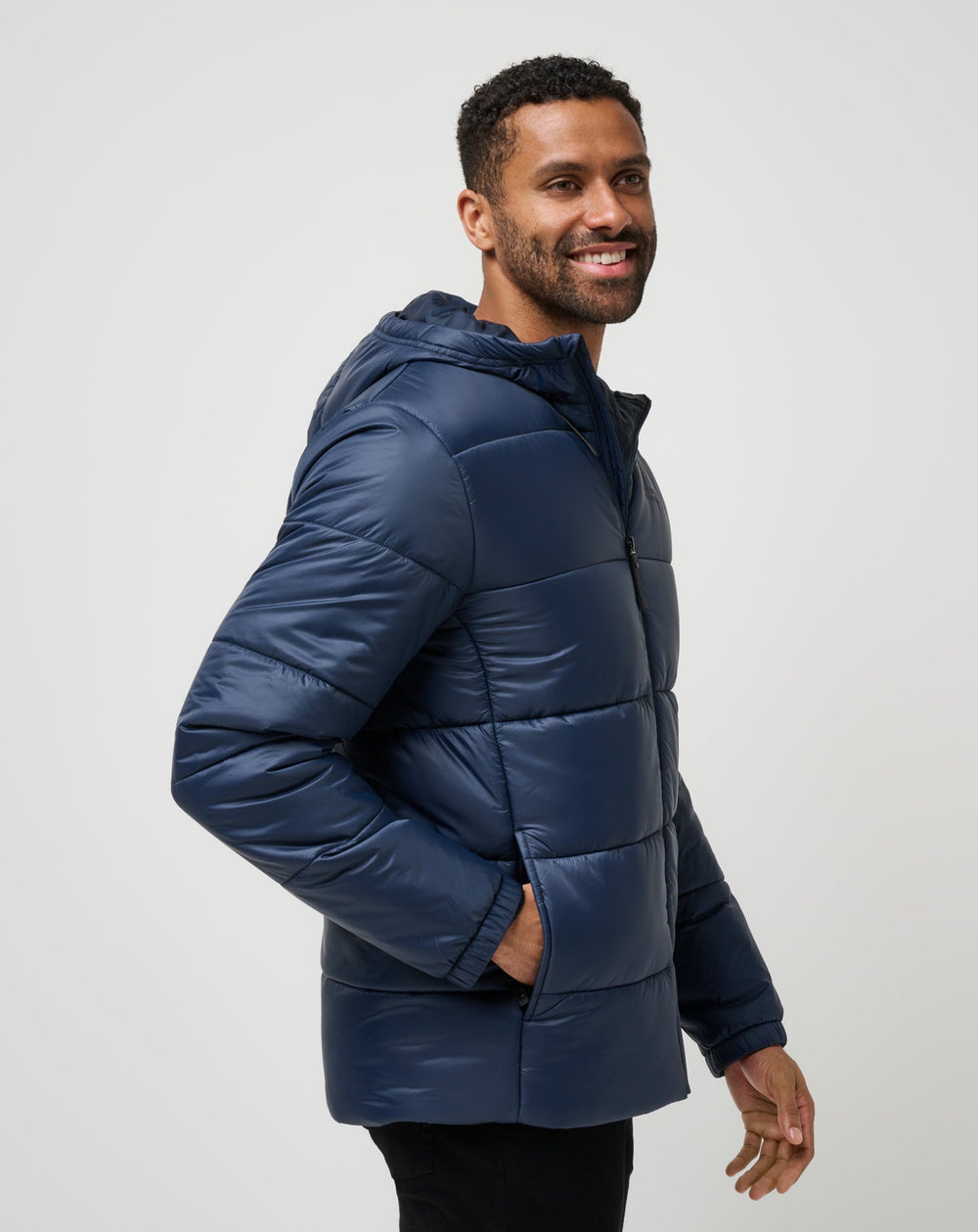 Aves Tech Puffer Jacket Men/Total Eclipse