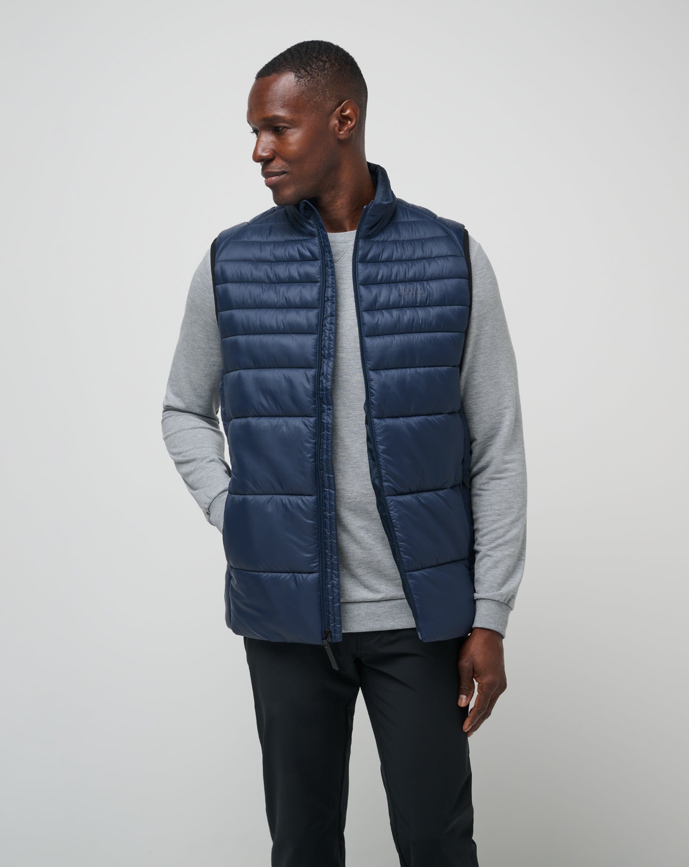 Aves Tech Puffer Vest Men/Total Eclipse