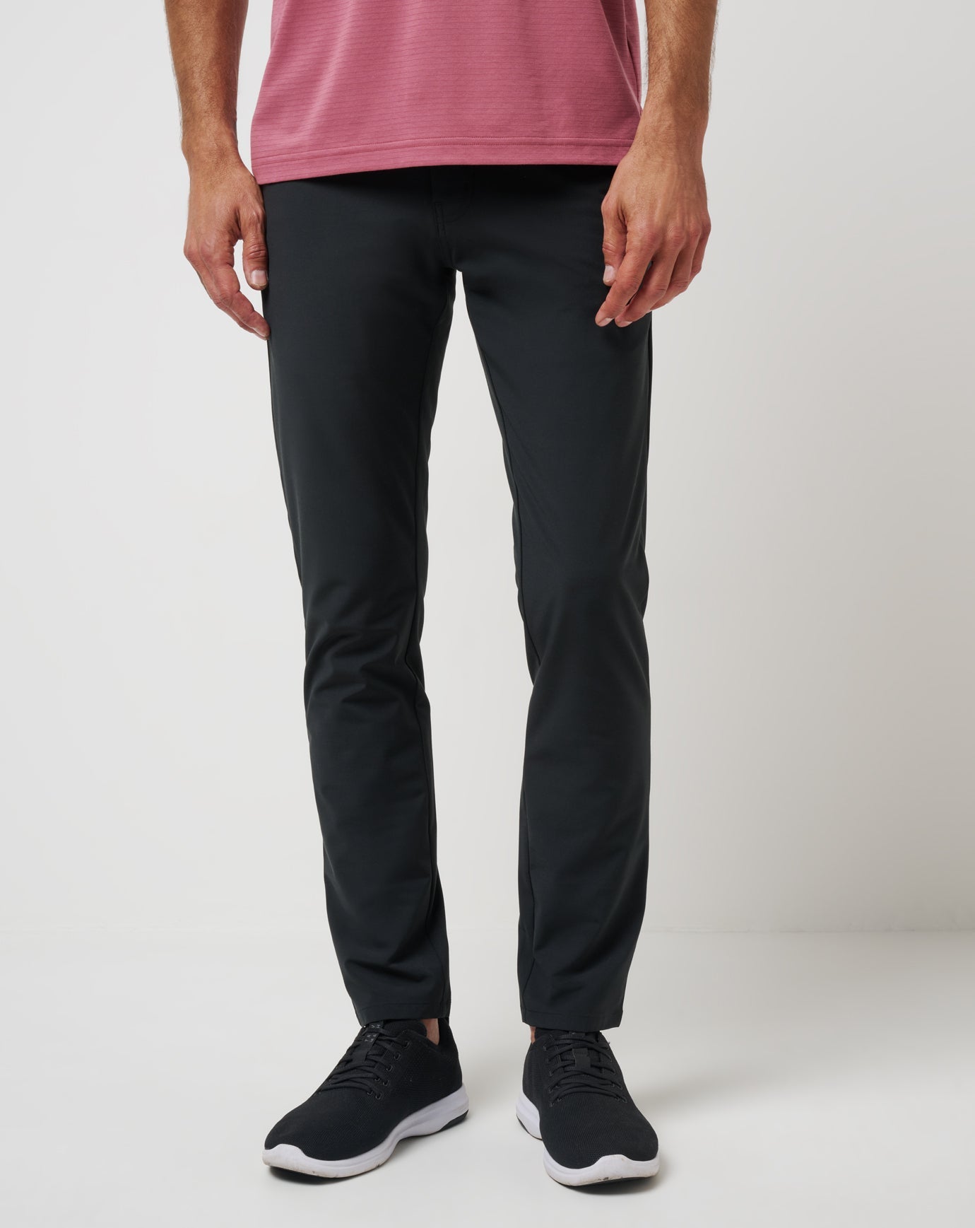 Open To Close Tech Chino Pant Men|Golf/Black