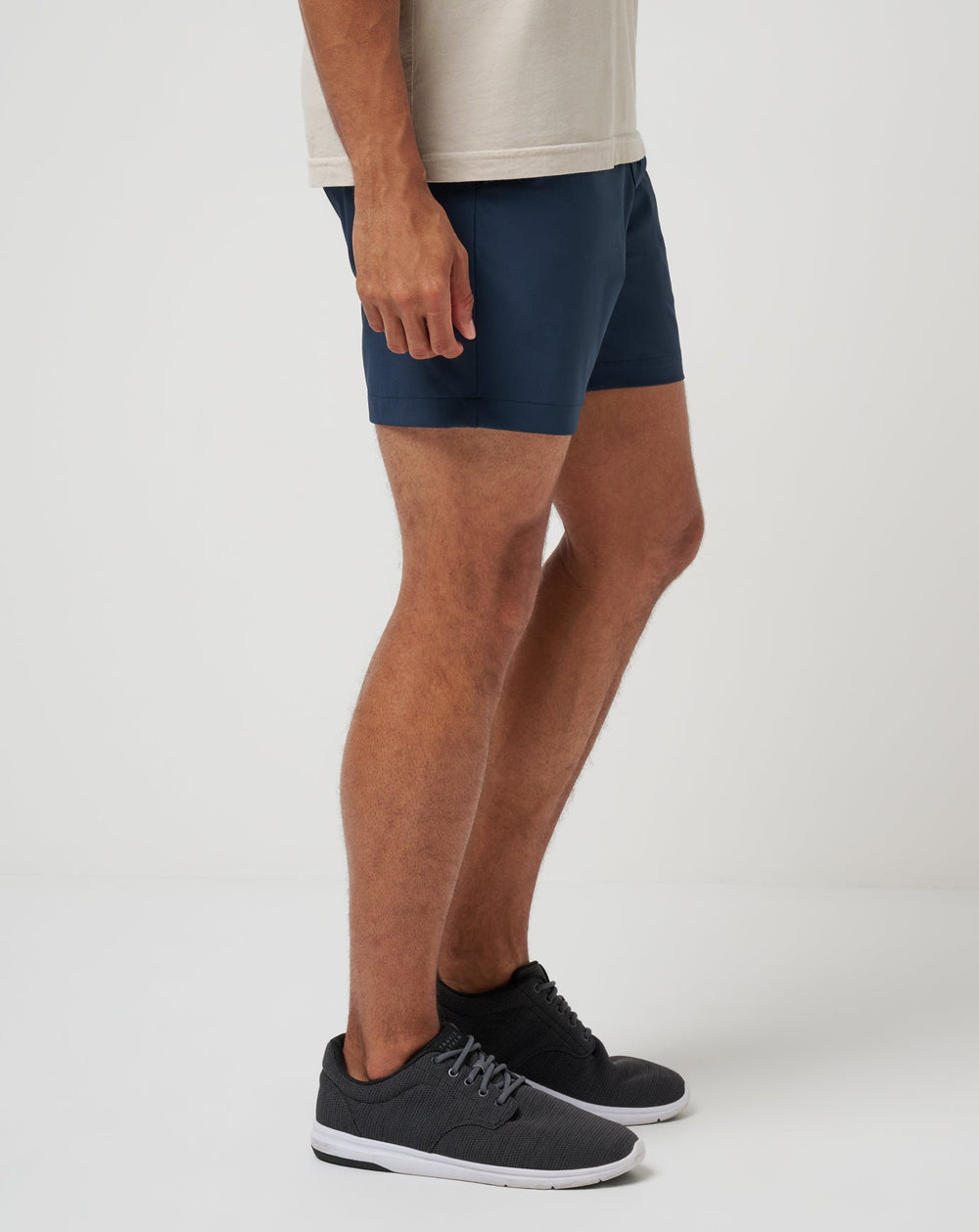 Wanderlust Short 7In Men|Golf/Mood Indigo