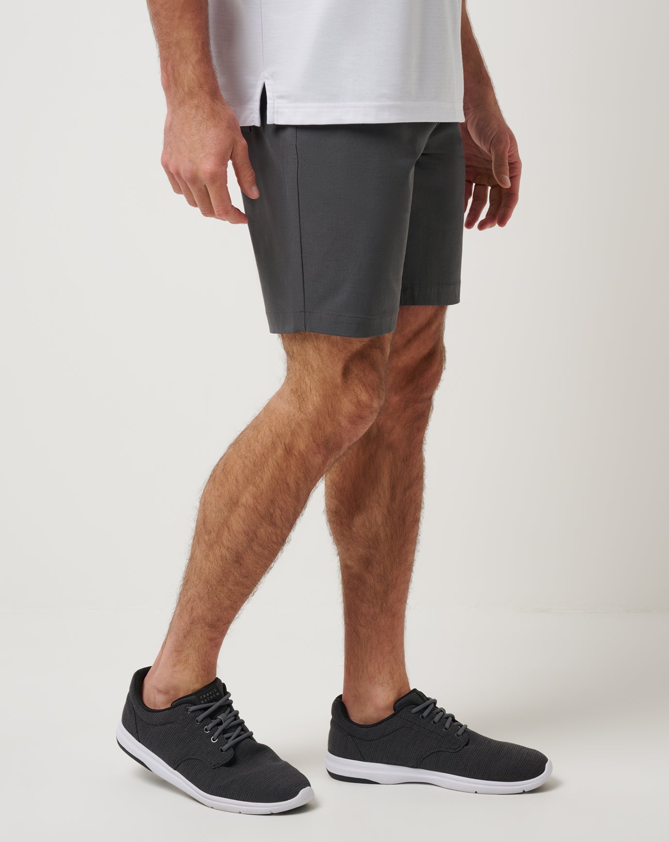 Travel Year Short 9In Men/Grey Pinstripe