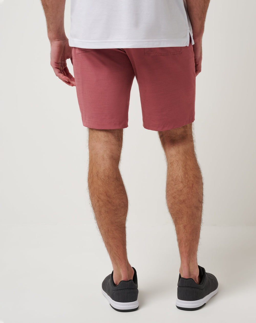 Travel Year Short 9In Men/Heather Roan Rouge