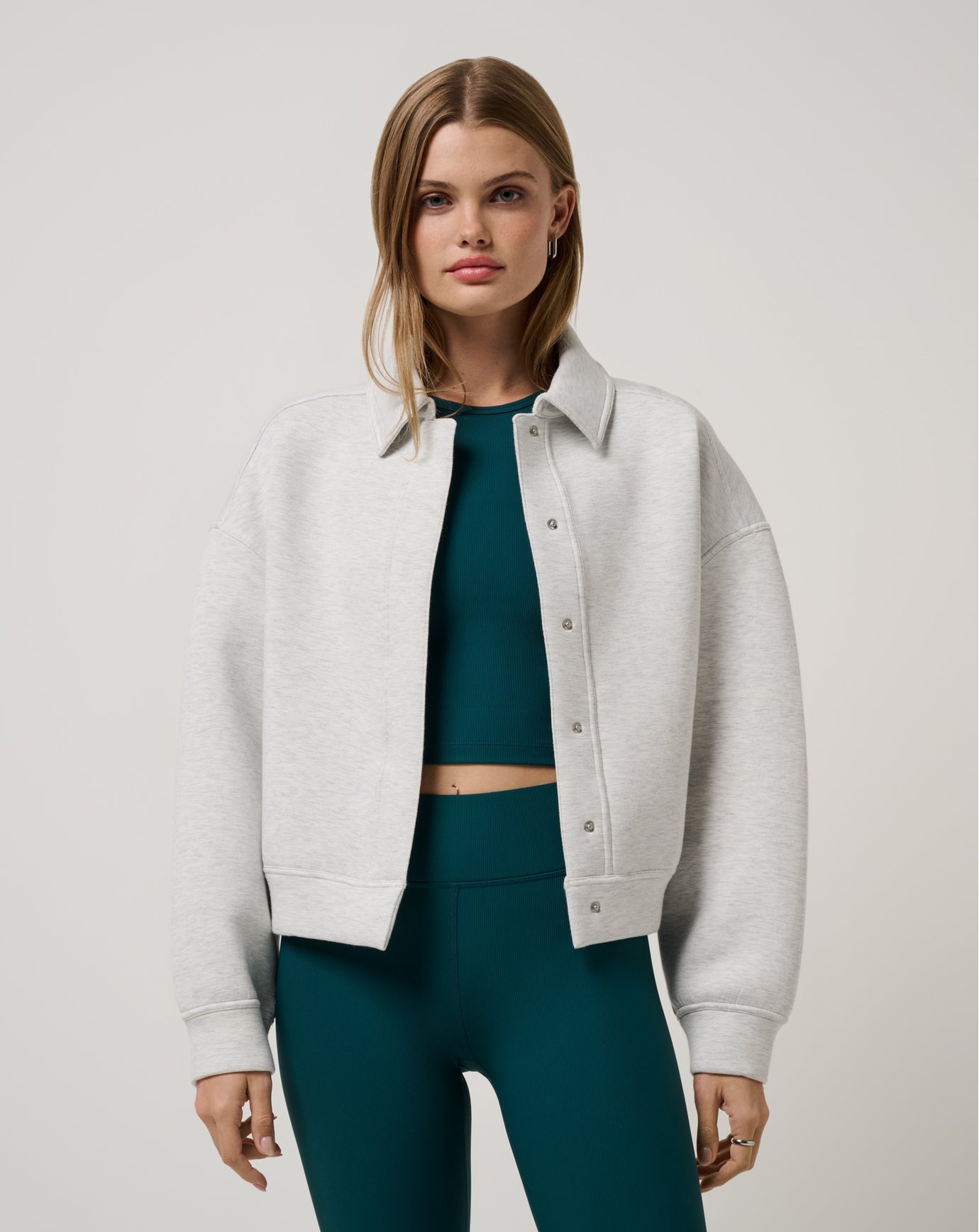 Cloudscape Button Down Women/Heather Light Grey