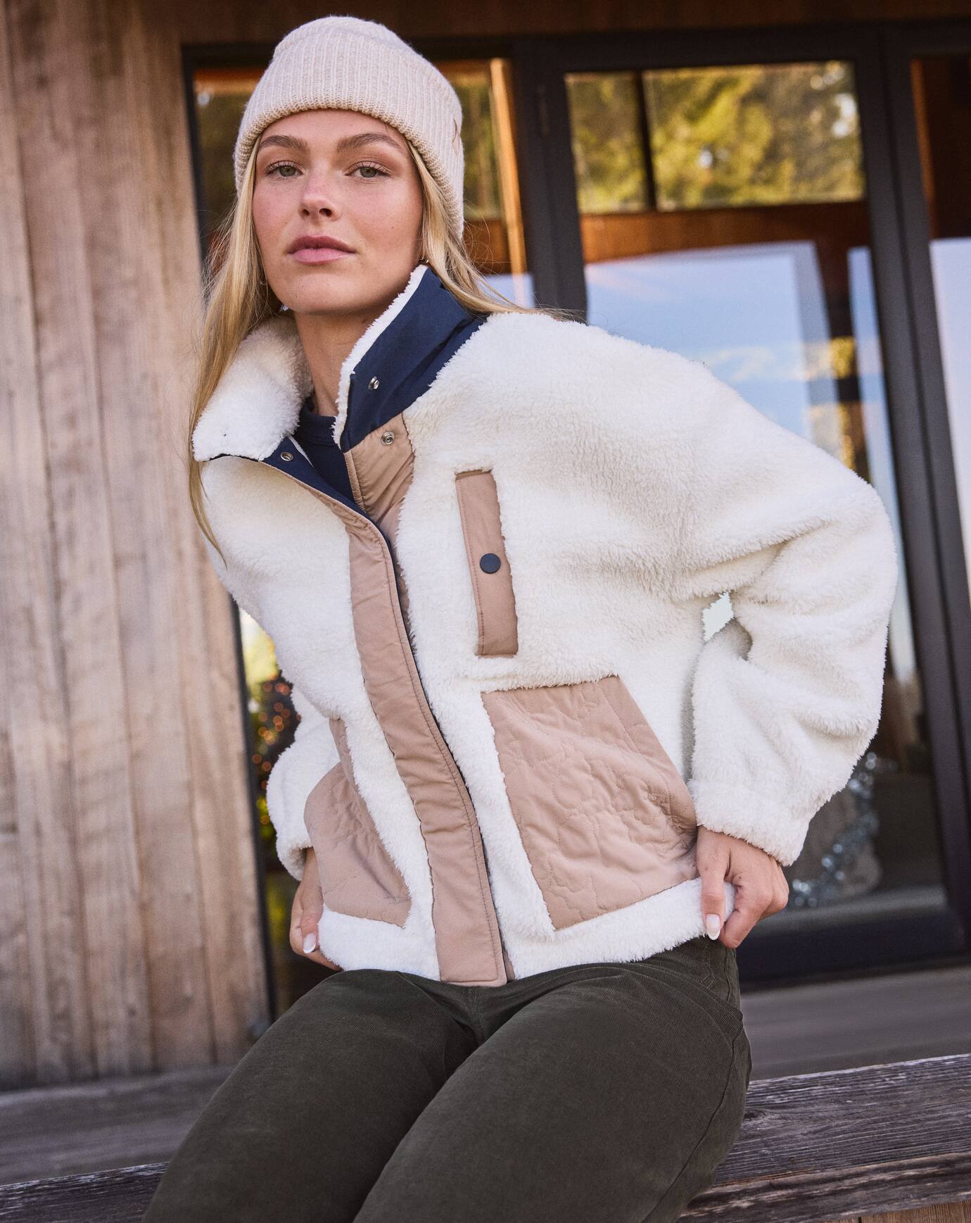 Artful Sherpa Jacket Women/Snow White