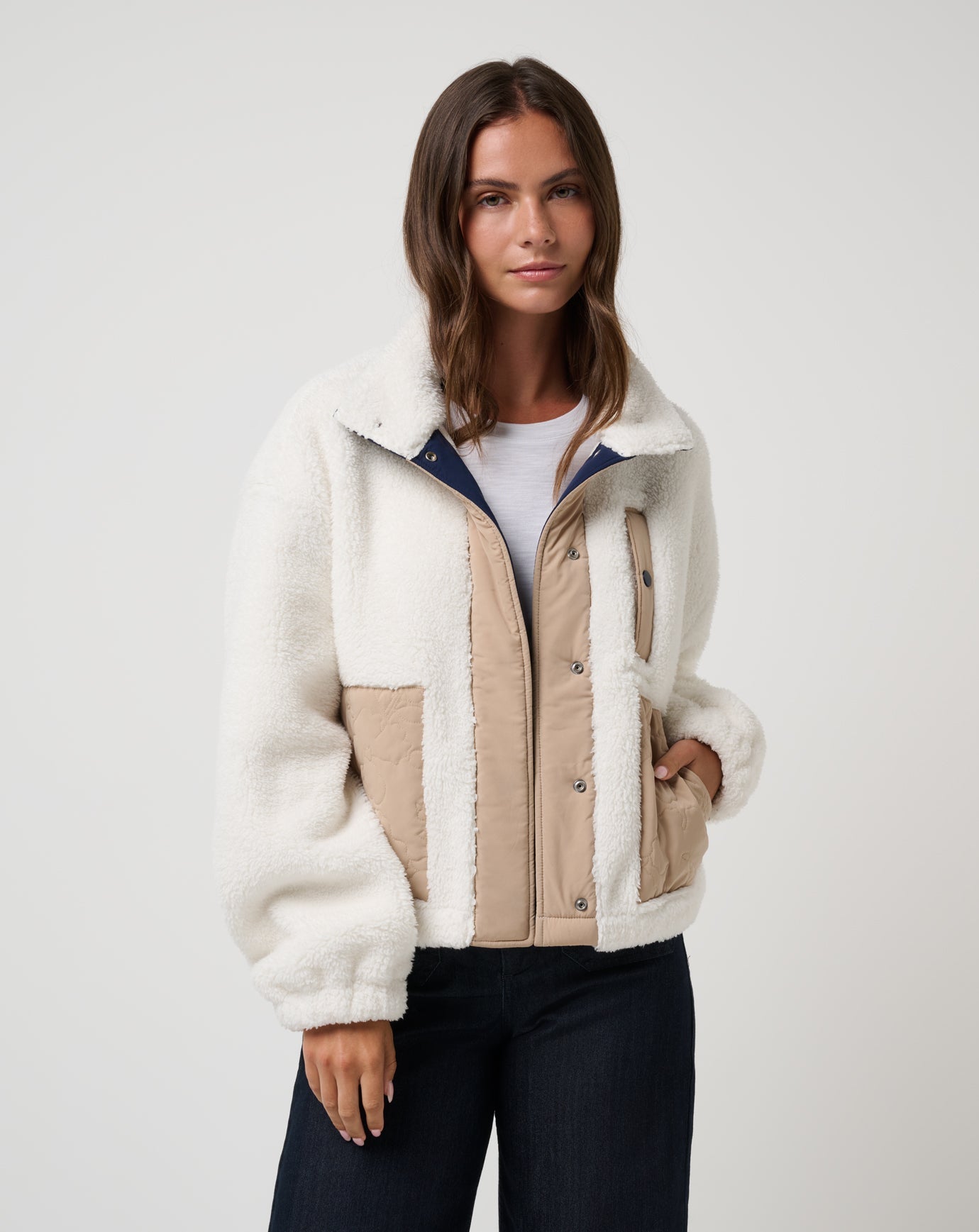 Artful Sherpa Jacket Women/Snow White
