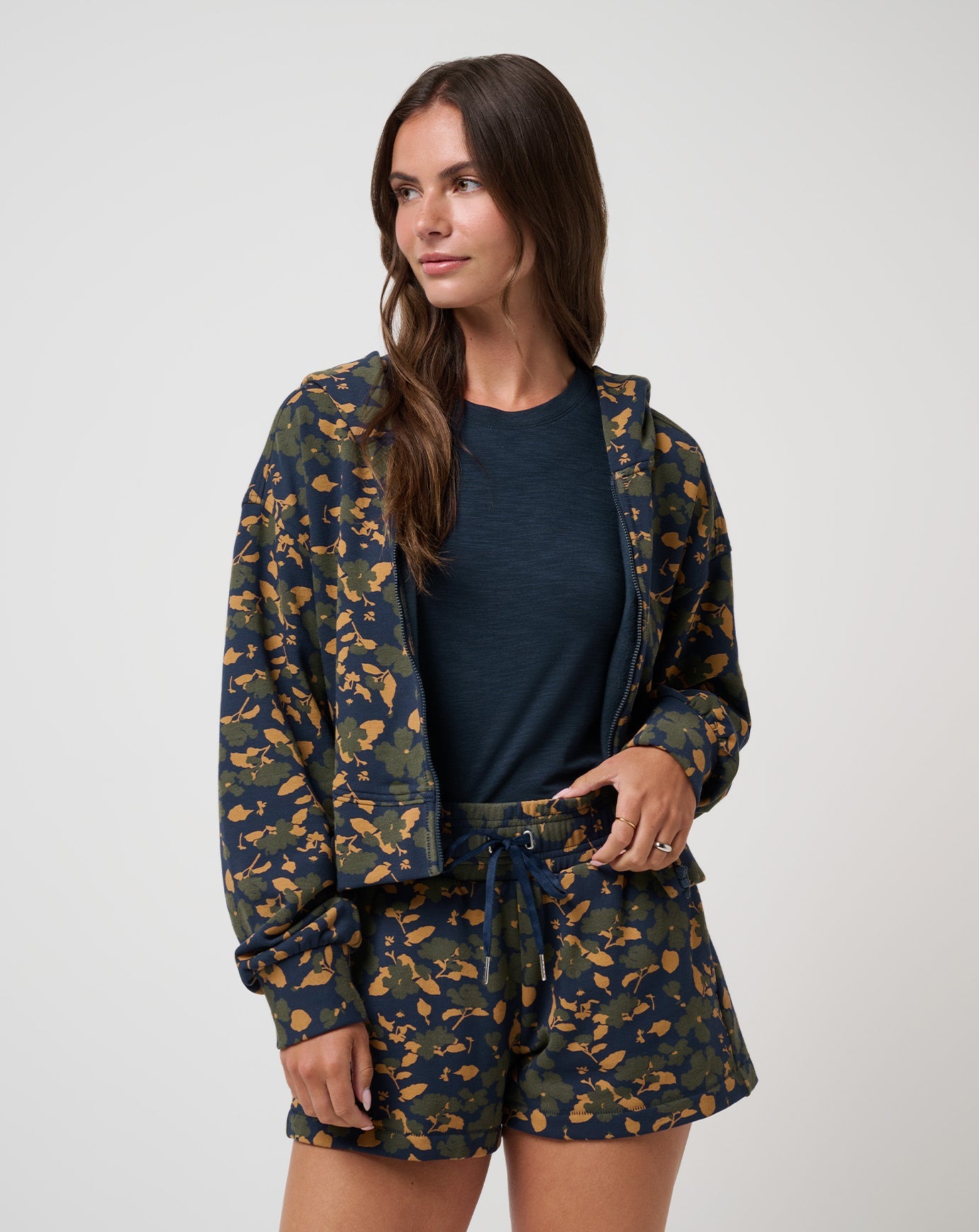 Cloud Fleece Printed Hoodie Women/Navy Blazer Floral Multi