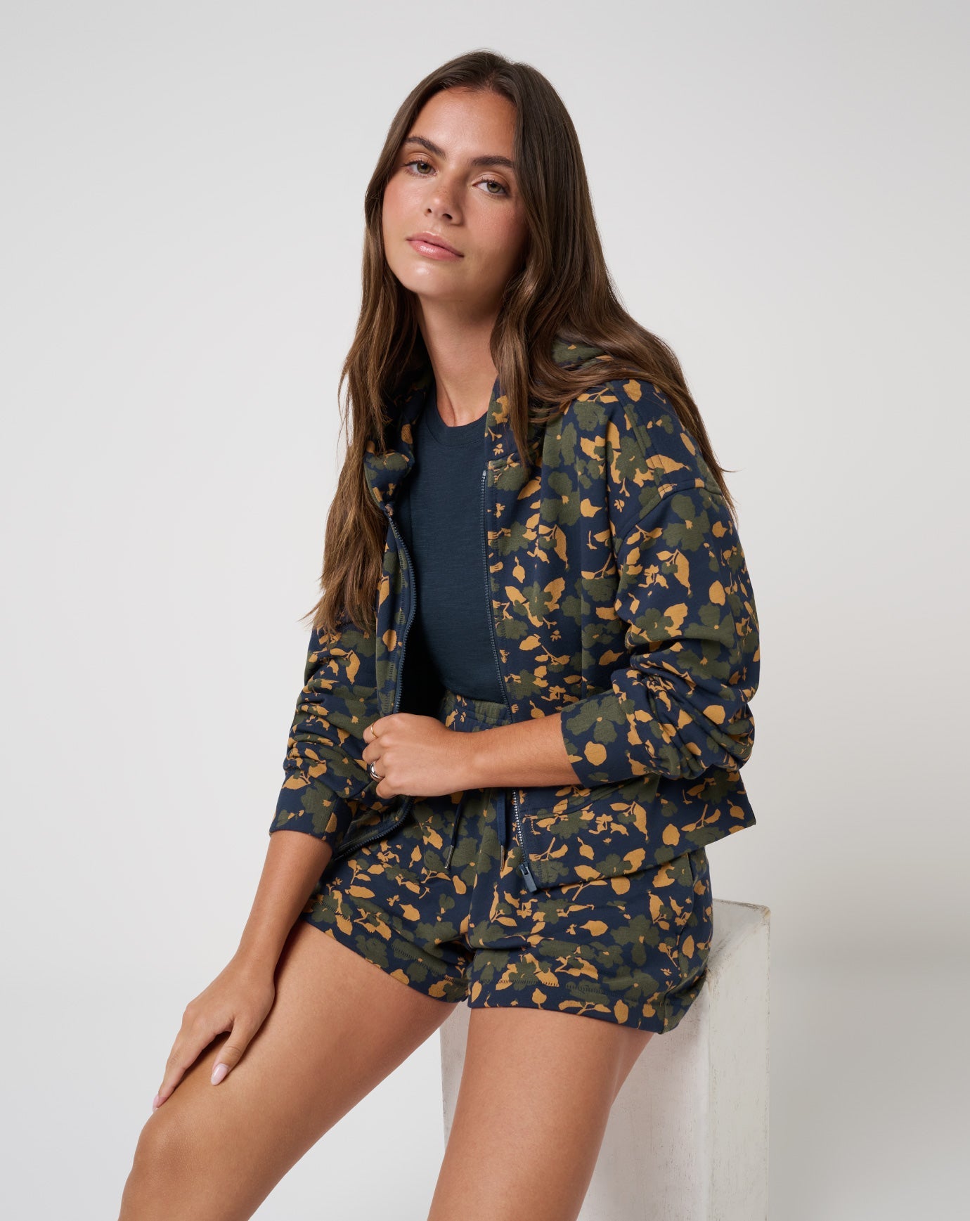 Cloud Fleece Printed Hoodie Women/Navy Blazer Floral Multi