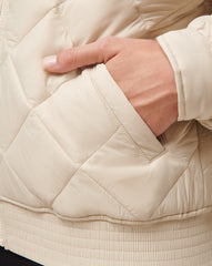 Lights At Night Quilted Jacket Women/Pumice Stone