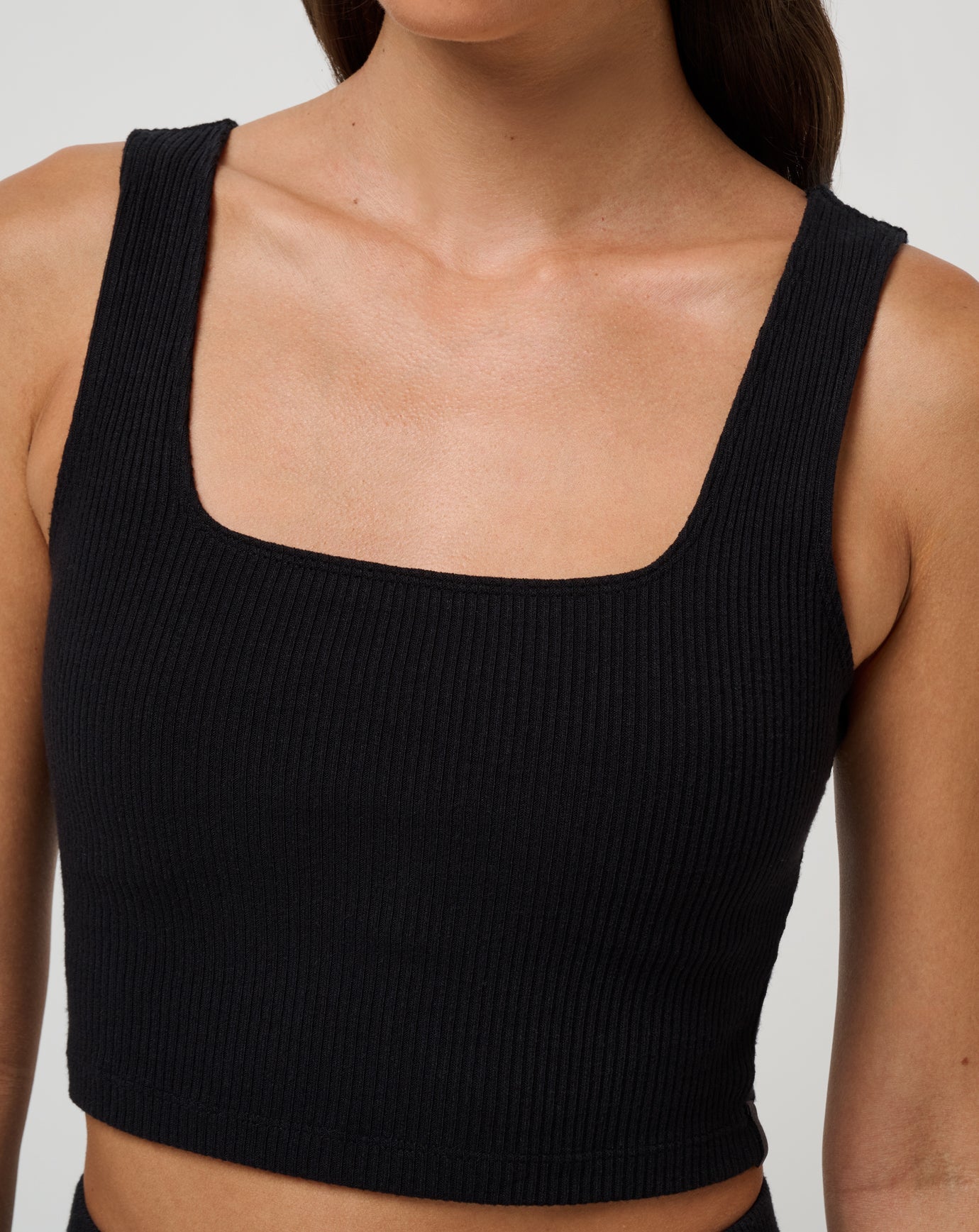 Evening Retreat Tank Women/Black