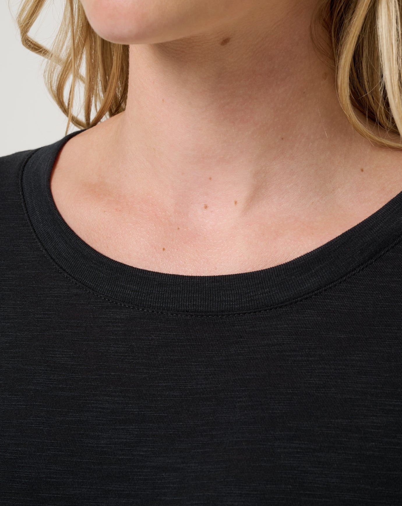 Cloud Long Sleeve Tee Women/Black