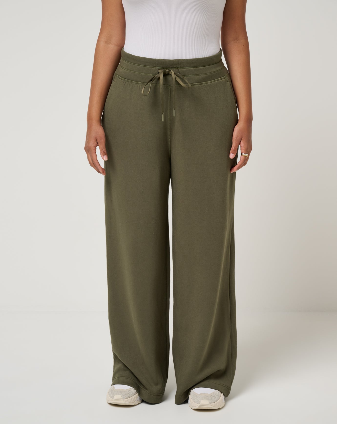 Skyloft Soft Wide Leg Pant Women/Grape Leaf