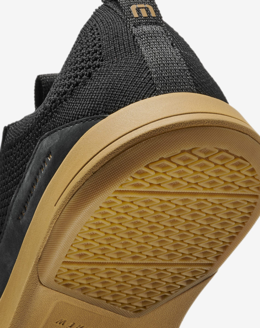 The Modern One Shoe Shoes/Black/Gum