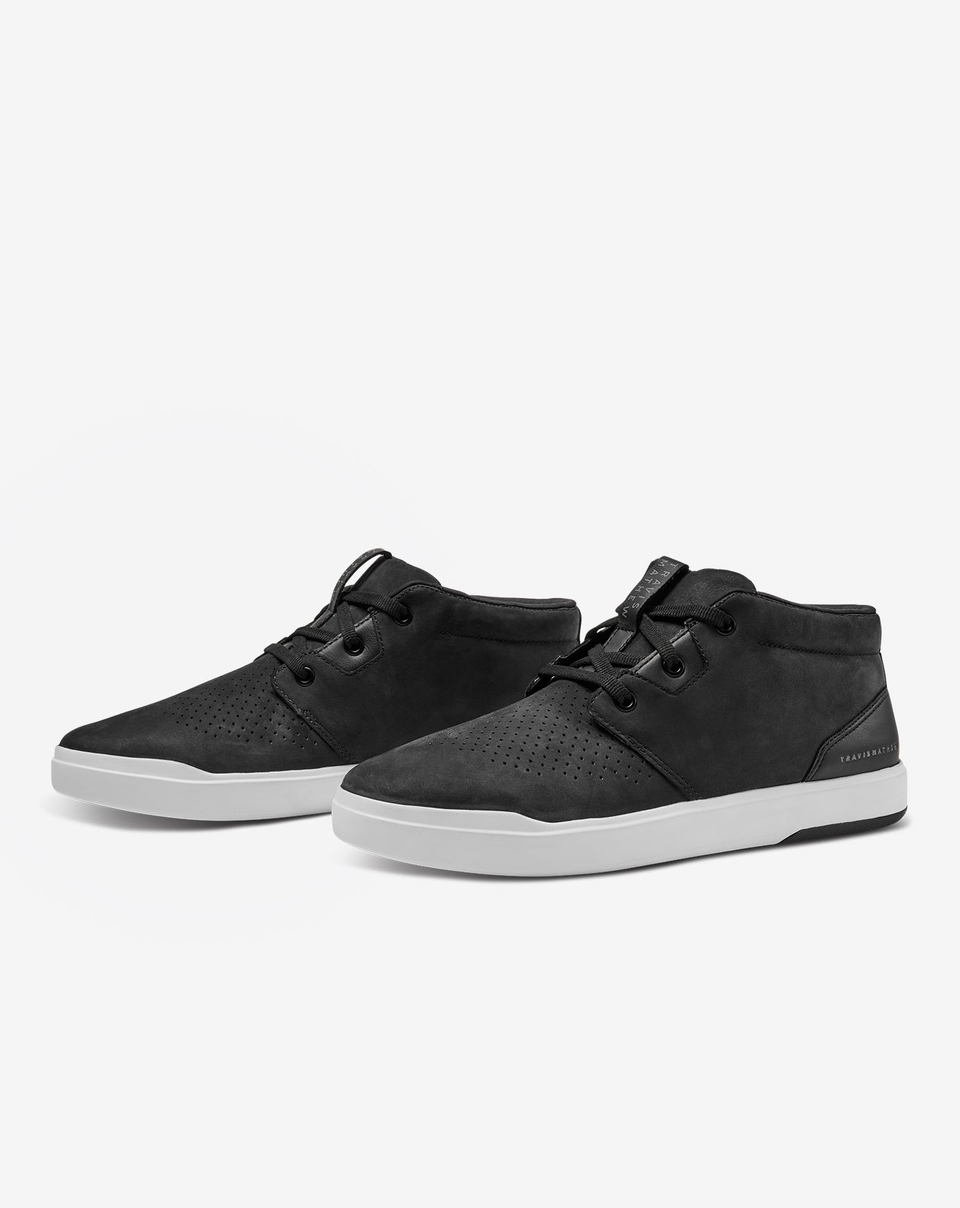 The Modern Chukka Shoes/Black