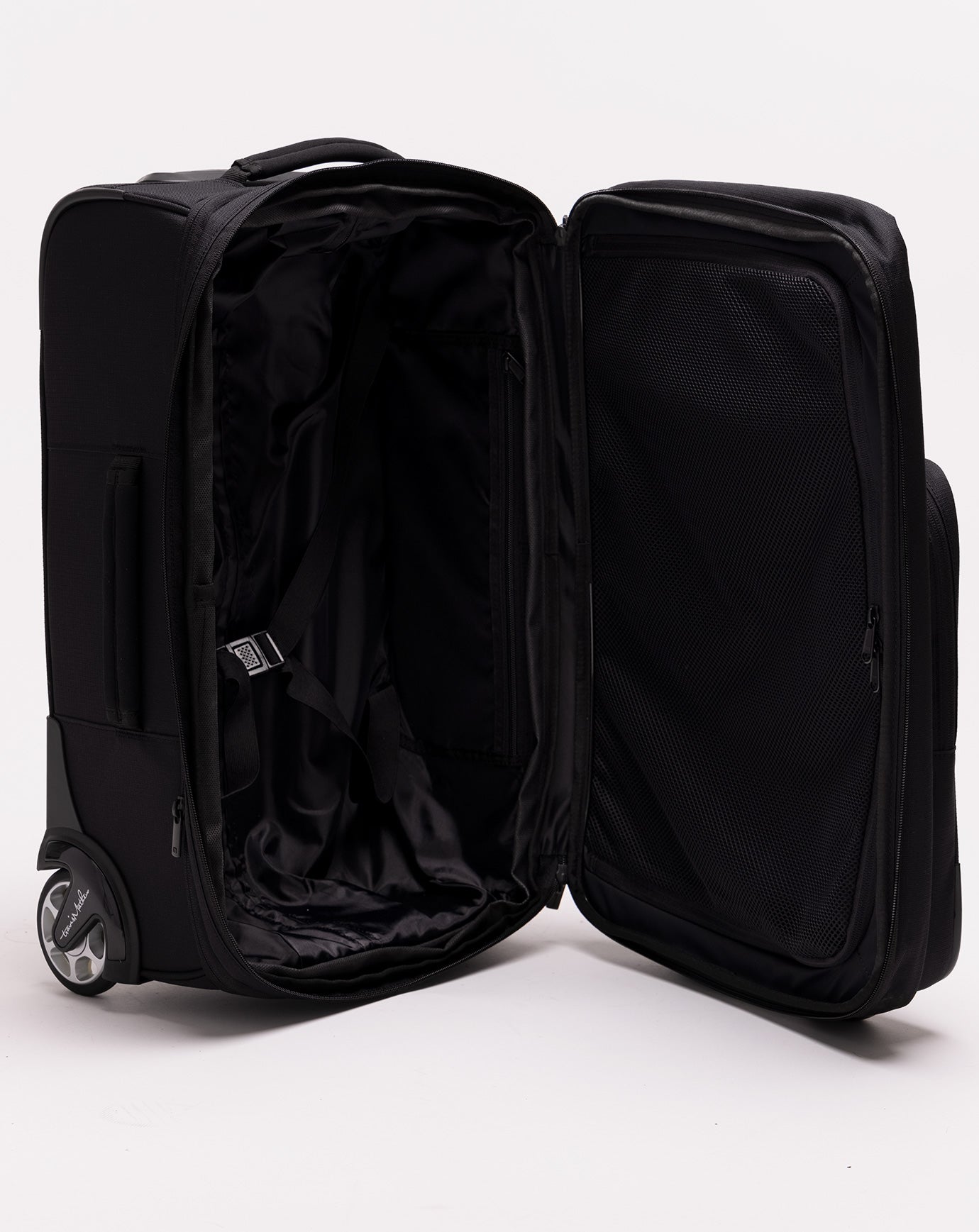 Stow Away Carry-On Accessories/Black