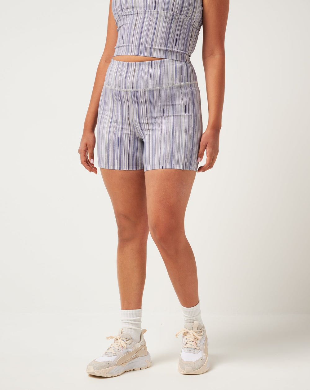 Moveknit Bonded Short Golf/Indigo Multi